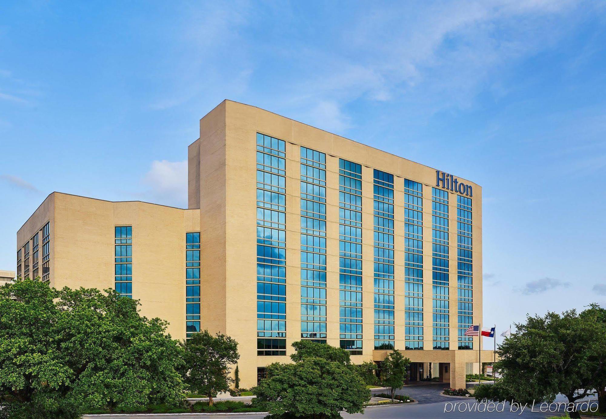 Doubletree By Hilton San Antonio Airport Hotel Exterior photo